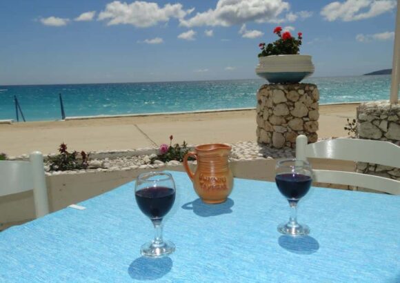 ΚΟΚΚΑΛΑΣ ΙΩΑΝΝΗΣ – TAVERN KLIMATIS – ΕΣΤΙΑΤΟΡΙΟ ΤΑΒΕΡΝΑ – ΠΑΡΑΛΙΑ ΛΟΥΡΔΑΤΑ ΚΕΦΑΛΛΟΝΙΑ