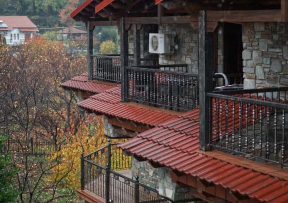 ΛΙΟΥΓΑΣ ΔΗΜΗΤΡΗΣ ΛΙΟΥΓΑΣ ΠΕΤΡΟΣ ΟΕ – ΠΑΡΑΔΟΣΙΑΚΟ – ΕΣΤΙΑΤΟΡΙΟ ΞΕΝΟΔΟΧΕΙΟ – ΛΟΥΤΡΑΚΙ ΑΡΙΔΑΙΑΣ ΠΕΛΛΑ