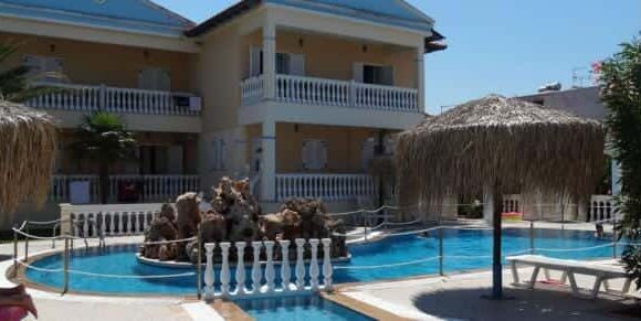 RIGAKIS HOTEL – ΡΗΓΑΚΗΣ ΡΗΓΑΣ ΞΕΝΟΔΟΧΕΙΟ ΠΕΥΚΟΧΩΡΙ ΧΑΛΚΙΔΙΚΗ