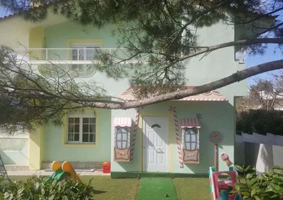 ΒΡΕΦΟΝΗΠΙΑΚΟΣ ΣΤΑΘΜΟΣ ΚΑΠΑΝΔΡΙΤΙ “ΤΟ ΚΑΡΑΜΕΛΟΣΠΙΤΟ”-ΜΑΥΡΑΚΗΣ ΑΠΟΣΤΟΛΟΣ